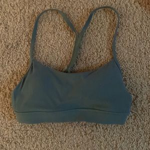 SOLD ! ! ! DONT BUY SOLD LULULEMON bra size 4!